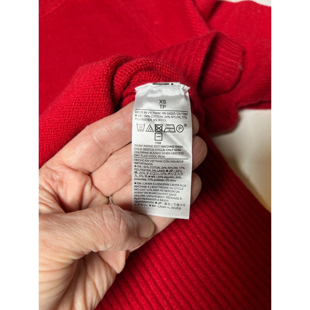 Minimalist‎ Red Crewneck Sweater Soft Wool Blend Banana Republic XS Classic - Picture 5 of 10